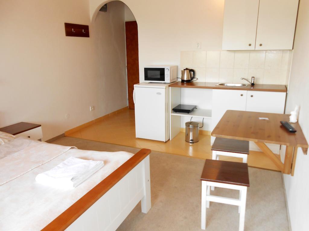 Hotel White Rabbit Hall Poděbrady Zimmer foto