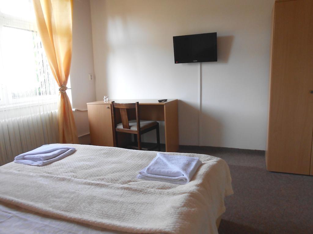 Hotel White Rabbit Hall Poděbrady Zimmer foto